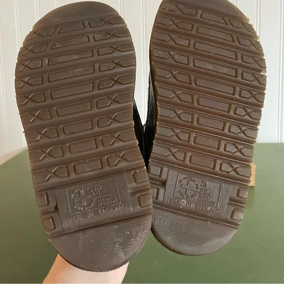 VTG England Made Dr Martens Fisherman's Sandals in Atlantic Green - Picture 7 of 9